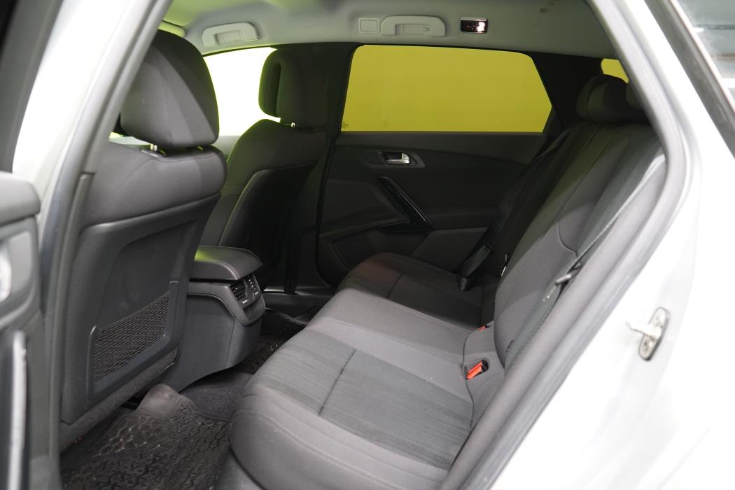 Peugeot 508 2011