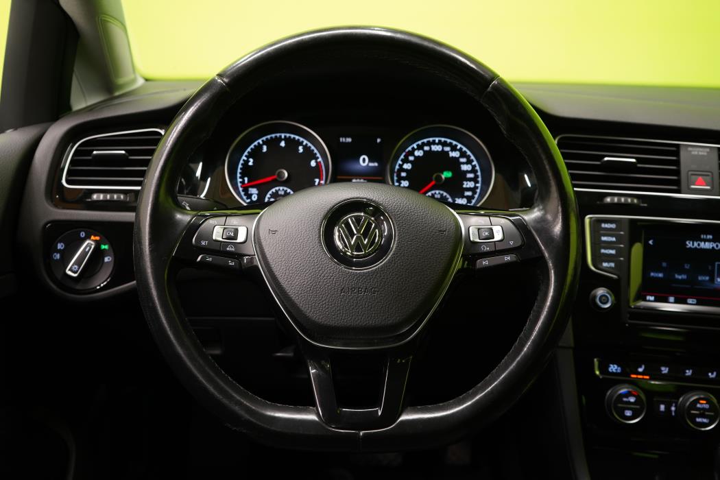 Volkswagen Golf 2015