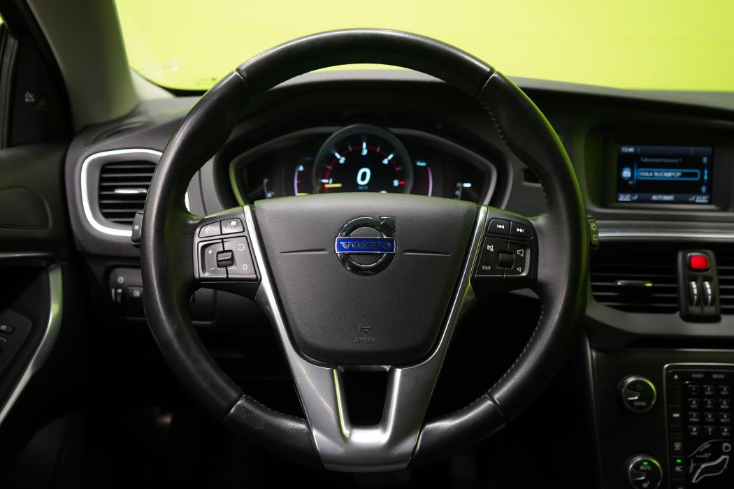 Volvo V40 Cross Country 2016