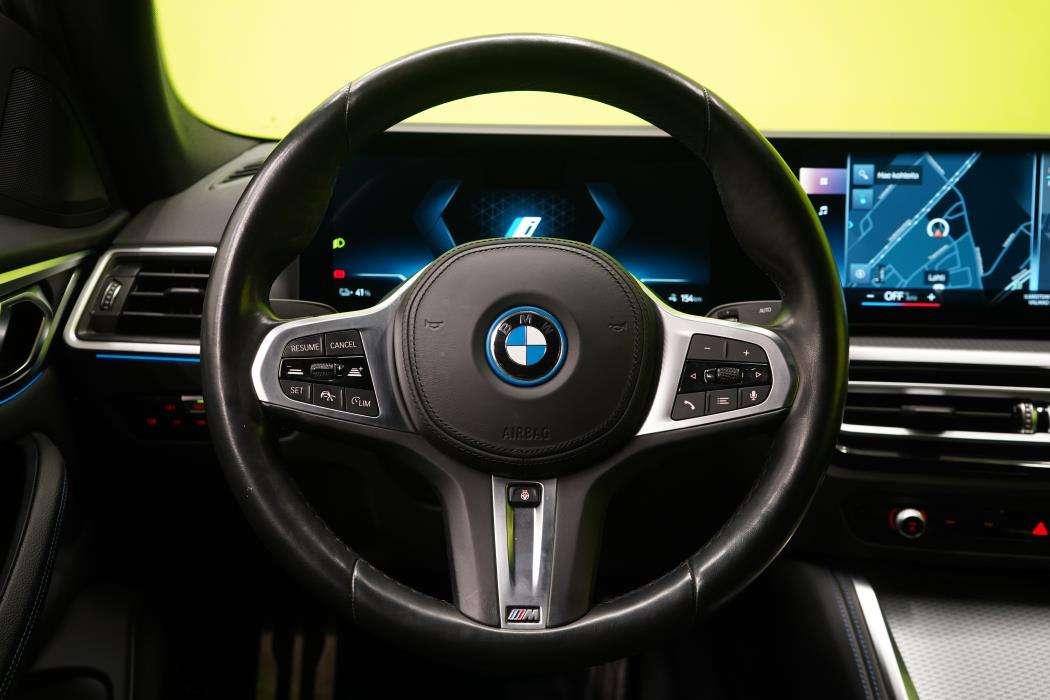 BMW i4 2023