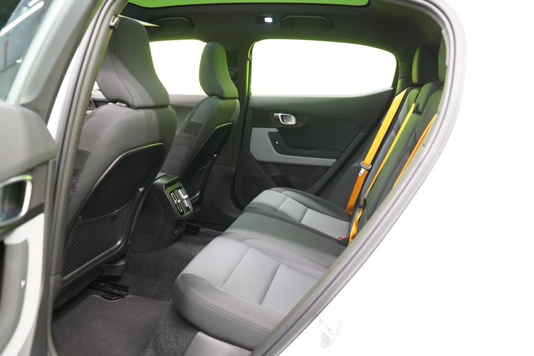 Polestar 2 2024