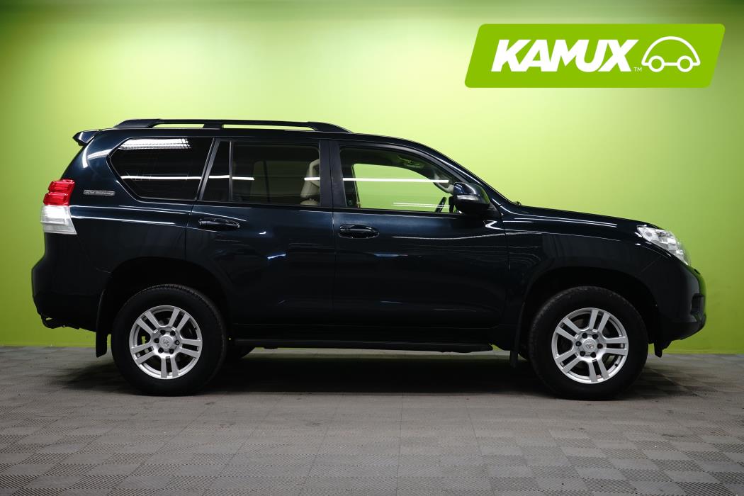 Toyota Land Cruiser 2012