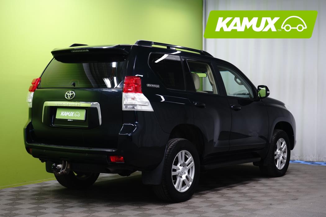 Toyota Land Cruiser 2012