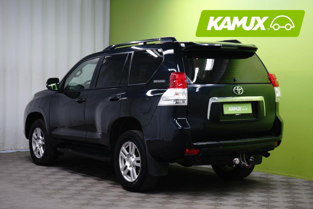 Toyota Land Cruiser 2012