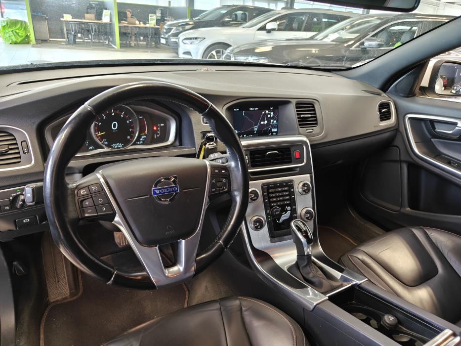 Volvo V60 2015