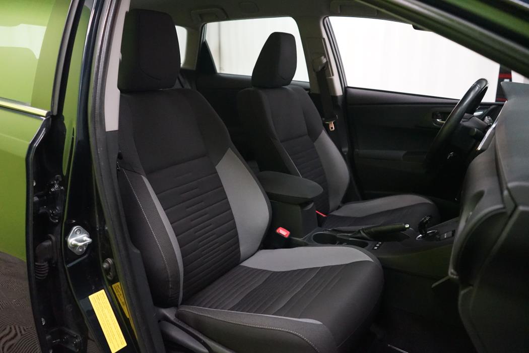 Toyota Auris 2016