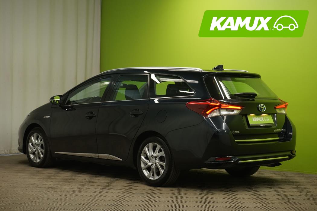 Toyota Auris 2016