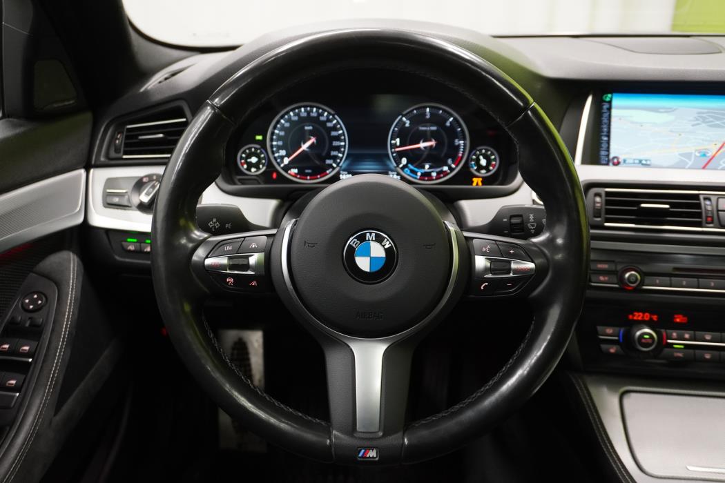 BMW 530 2016