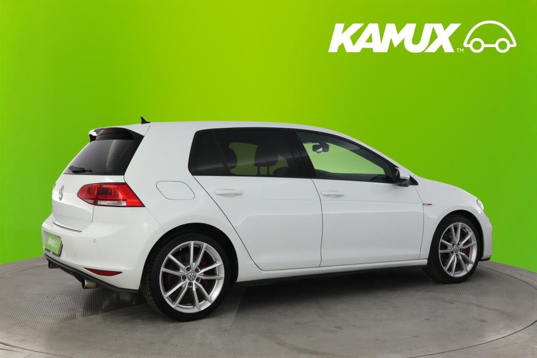 Volkswagen Golf 2015