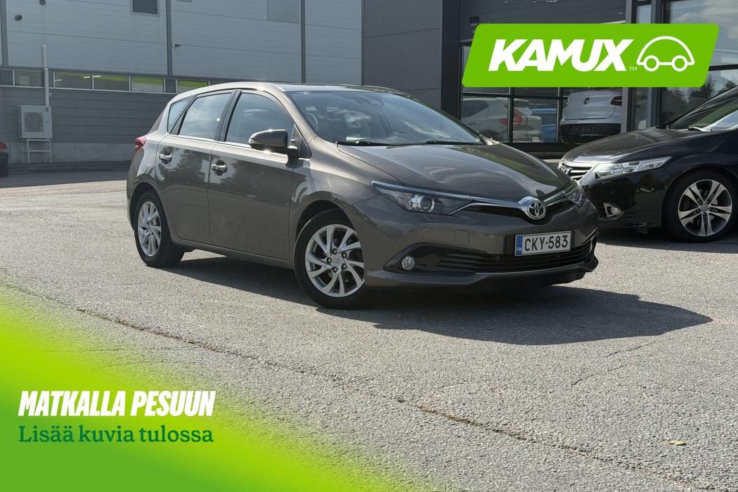 Toyota Auris 2016