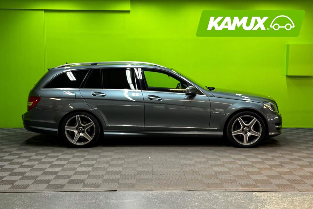 Mercedes-Benz C 2012