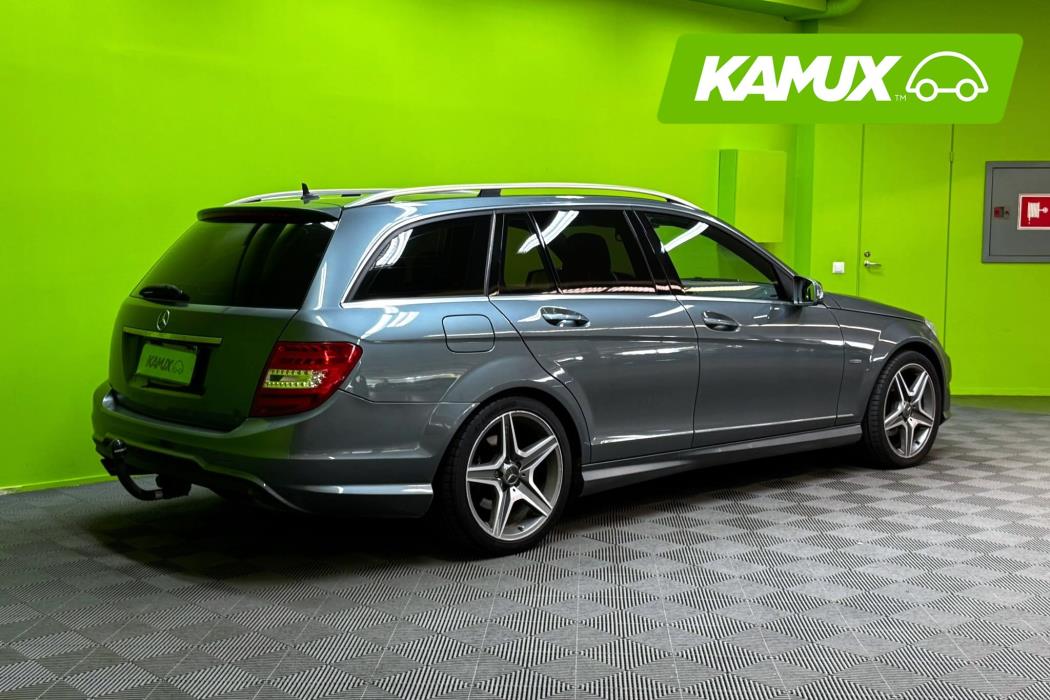Mercedes-Benz C 2012