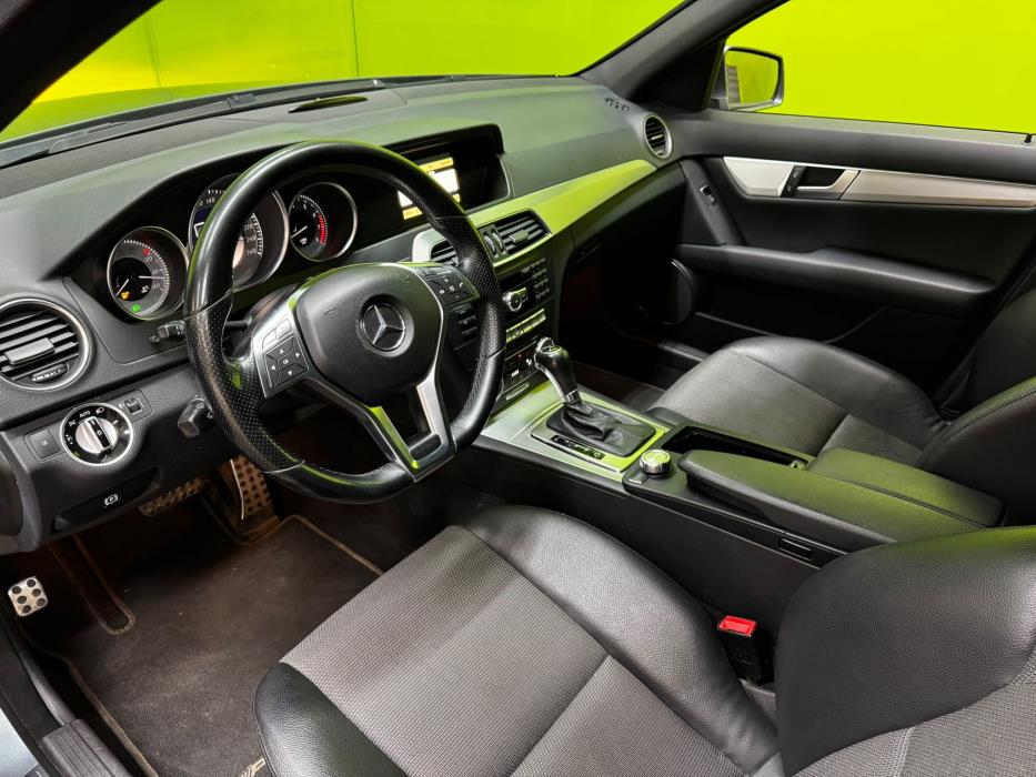 Mercedes-Benz C 2012