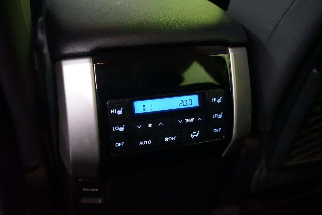 Toyota Land Cruiser 2018