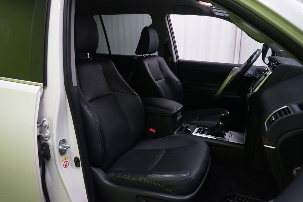 Toyota Land Cruiser 2018