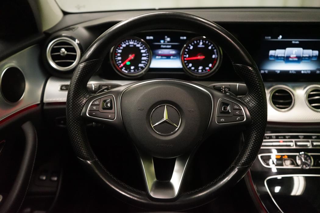 Mercedes-Benz E 2017
