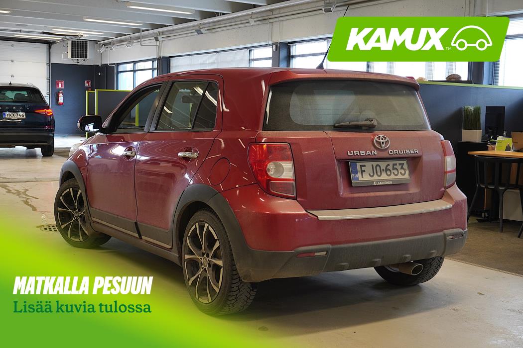 Toyota Urban Cruiser 2010