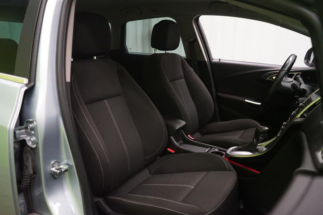 Opel Astra 2014