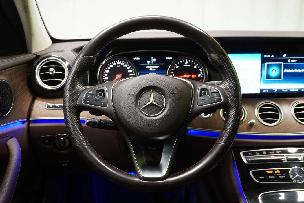 Mercedes-Benz E 2016