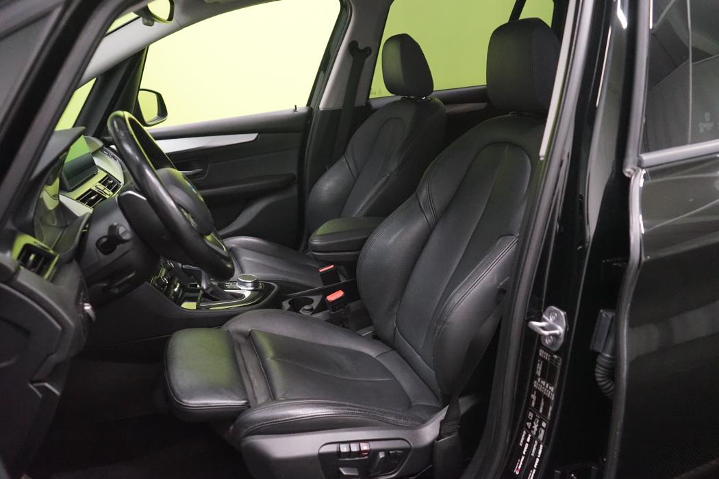 BMW 220 2018