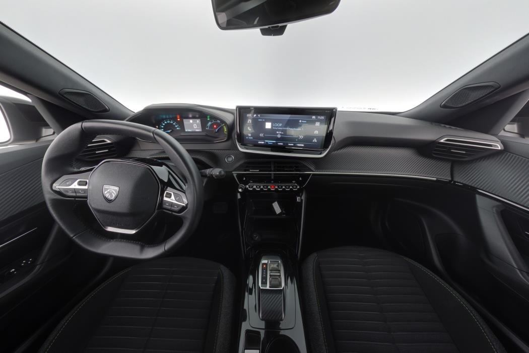 Peugeot e-2008 2024