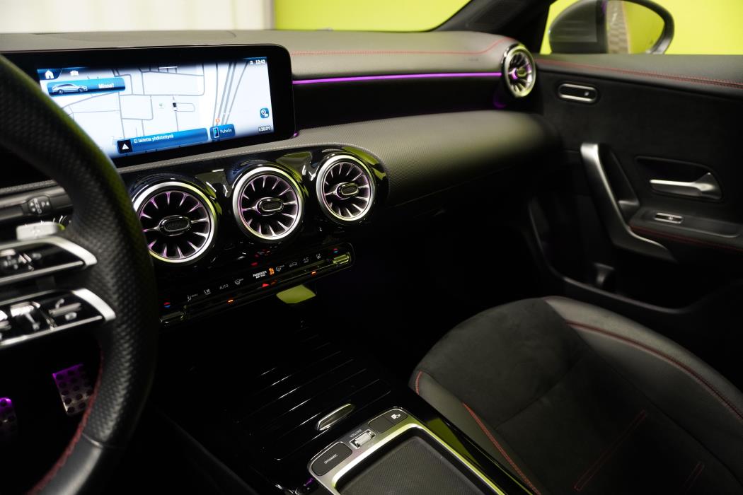 Mercedes-Benz CLA 2024