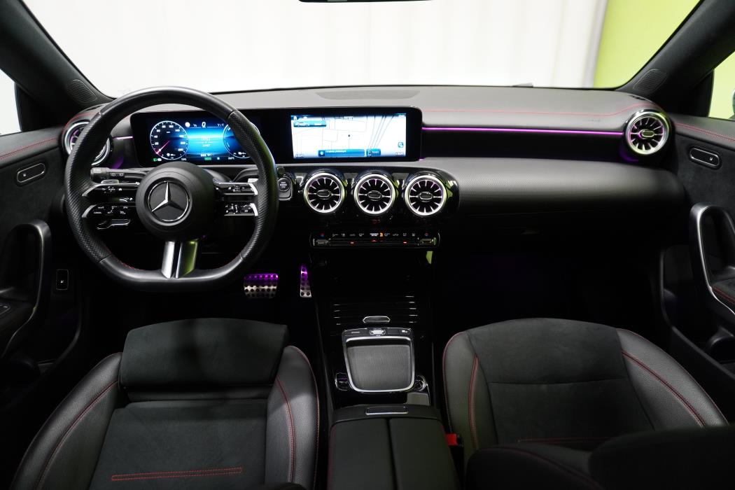 Mercedes-Benz CLA 2024