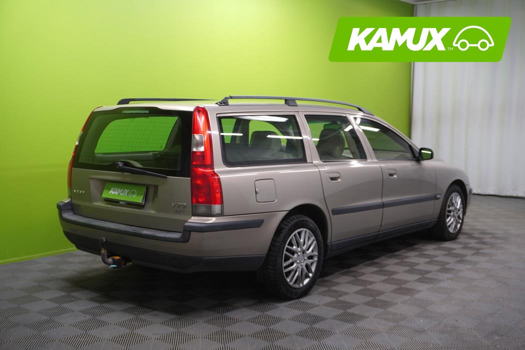 Volvo V70 2004