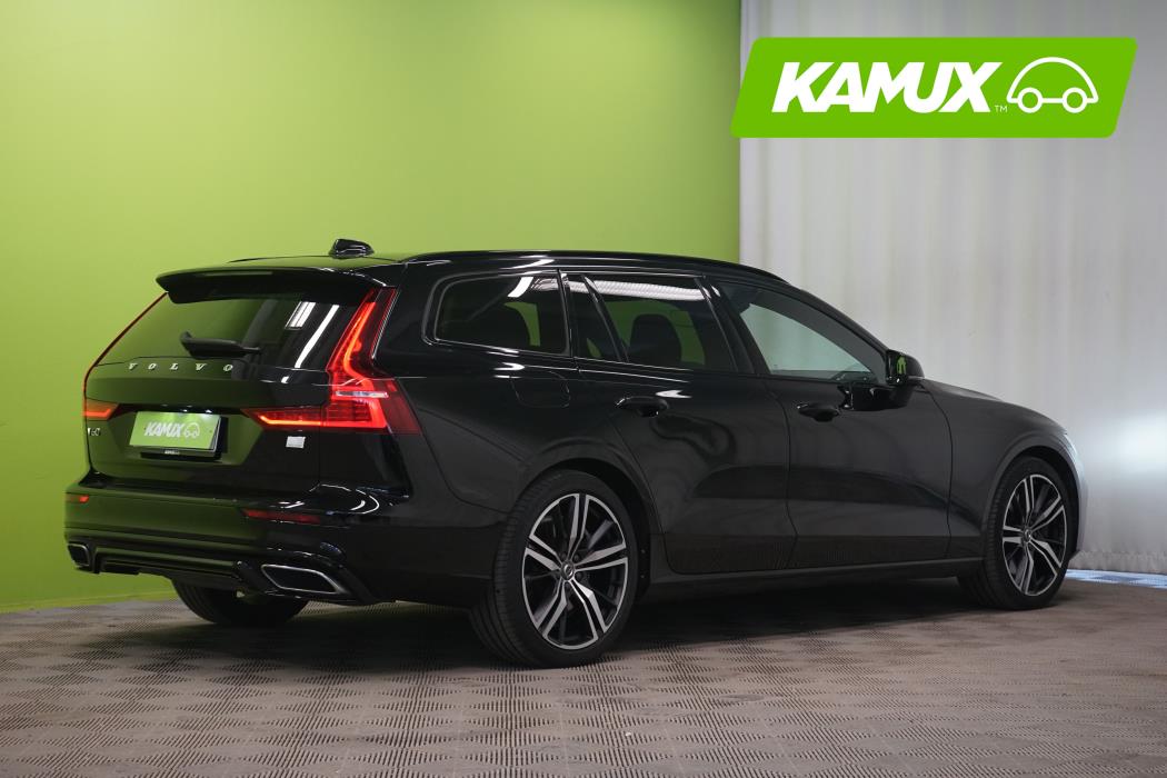 Volvo V60 2022