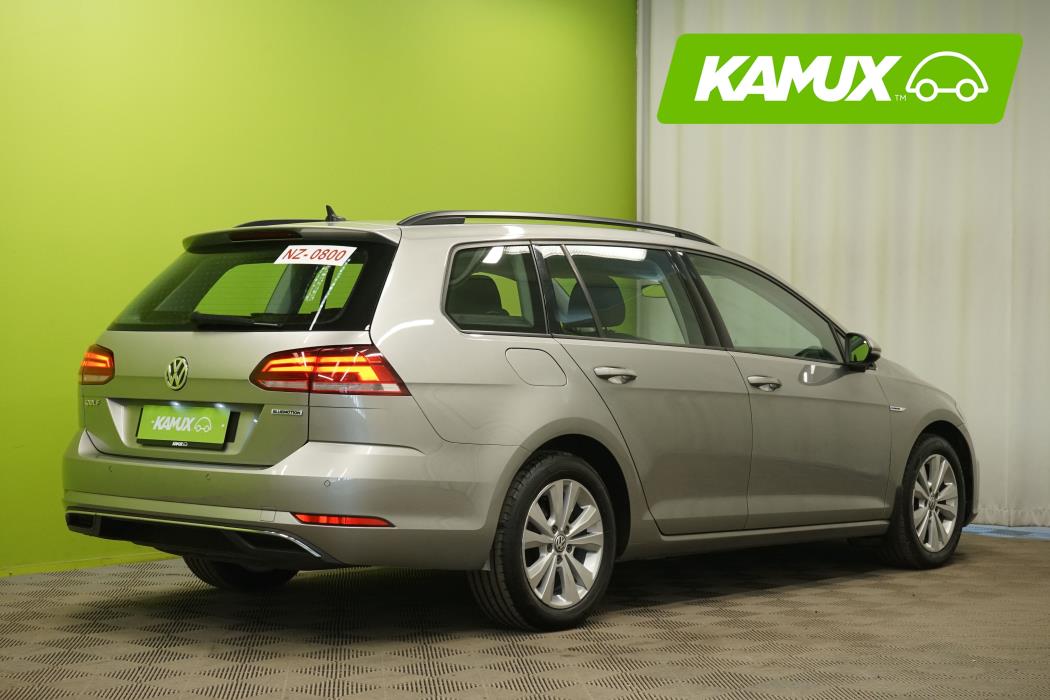 Volkswagen Golf 2020