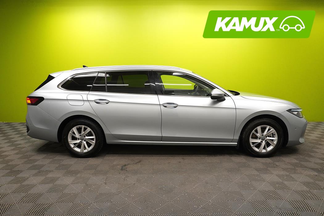 Volkswagen Passat 2024