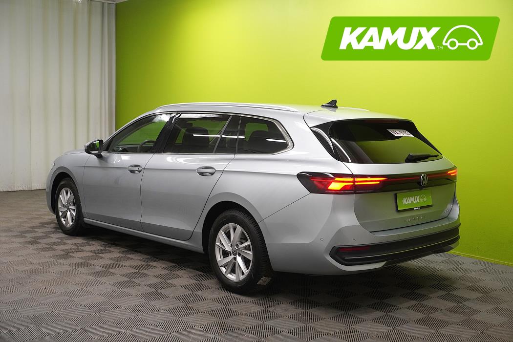 Volkswagen Passat 2024