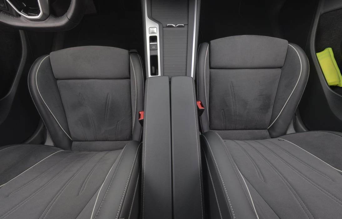 Volkswagen Passat 2025