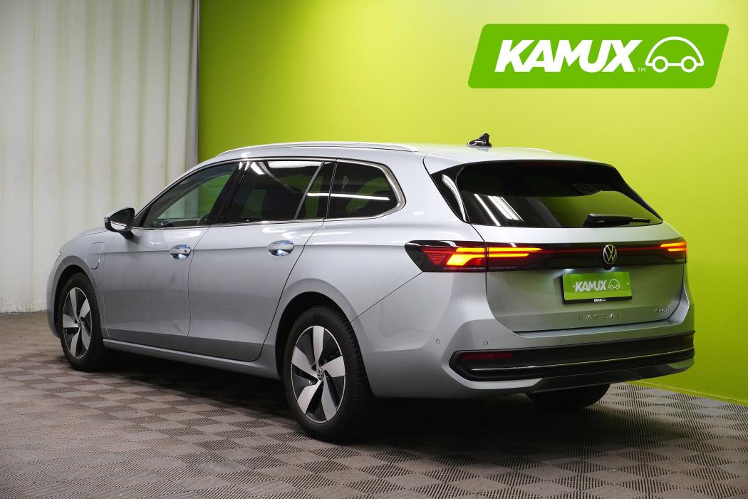 Volkswagen Passat 2025