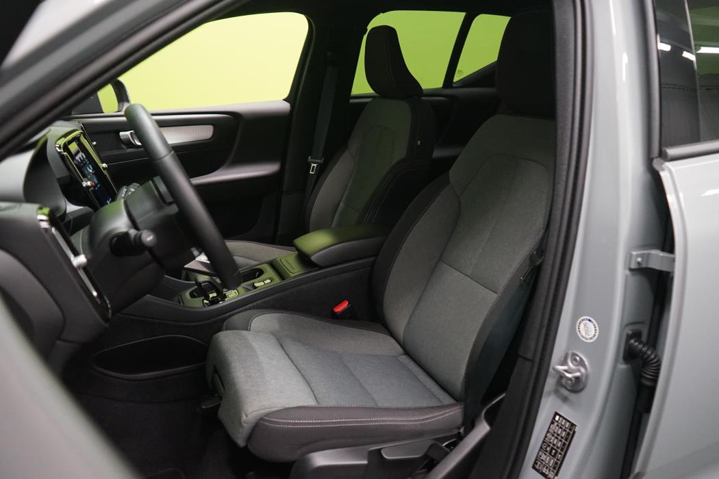Volvo XC40 2024