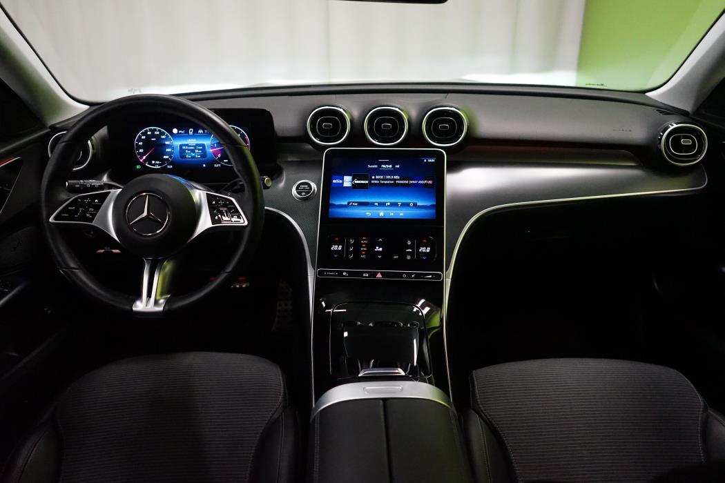 Mercedes-Benz C 2023