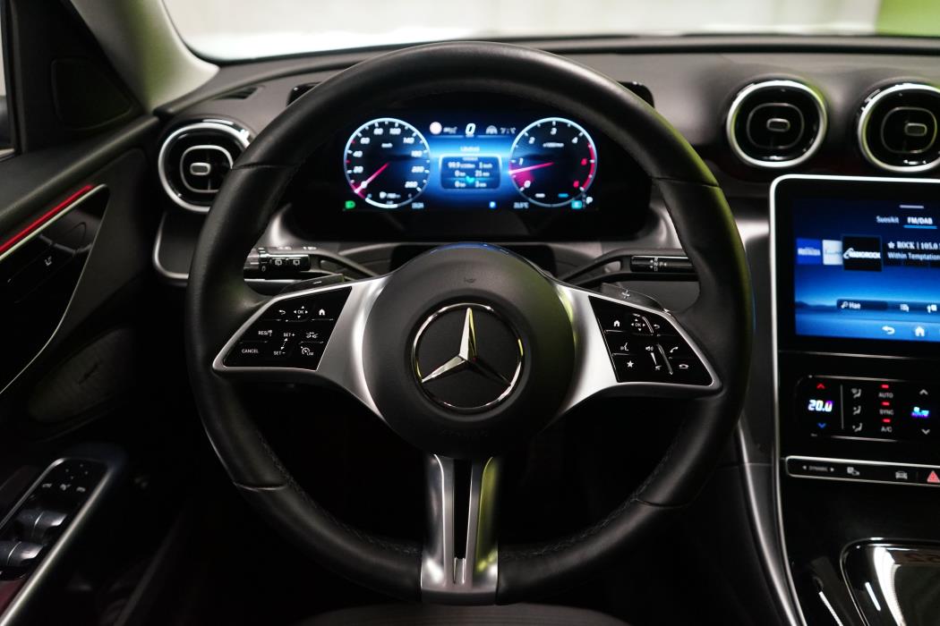 Mercedes-Benz C 2023