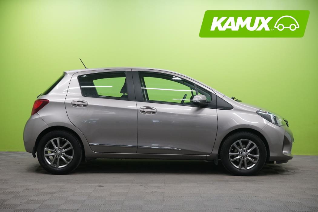 Toyota Yaris 2014