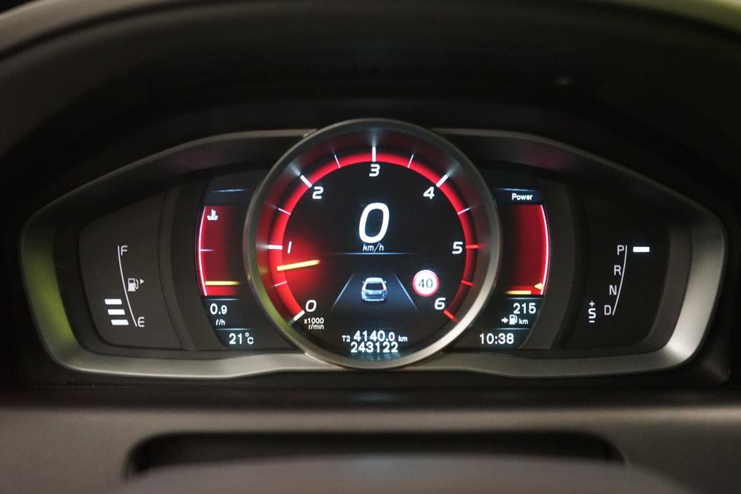 Volvo XC60 2015