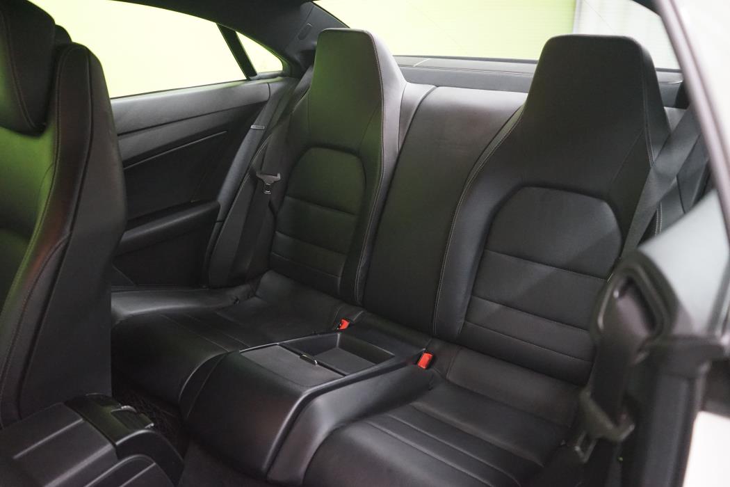 Mercedes-Benz E 2010