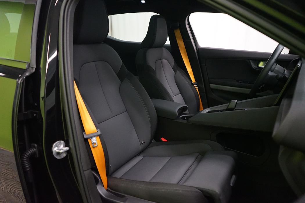 Polestar 2 2024