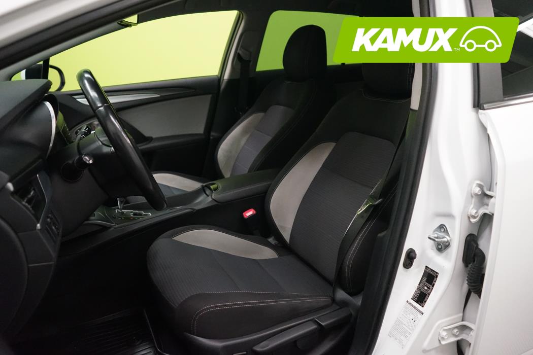 Toyota Avensis 2016