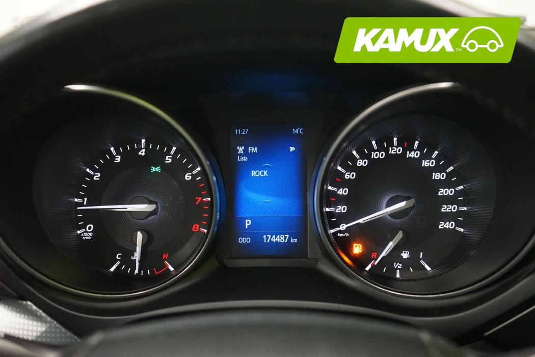 Toyota Avensis 2016