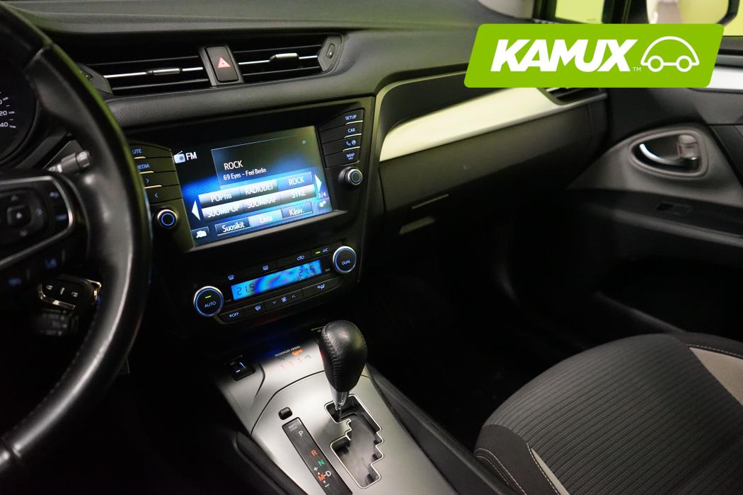 Toyota Avensis 2016