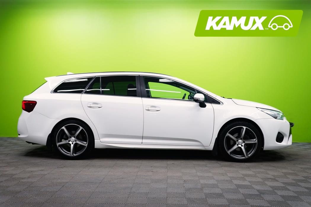 Toyota Avensis 2016
