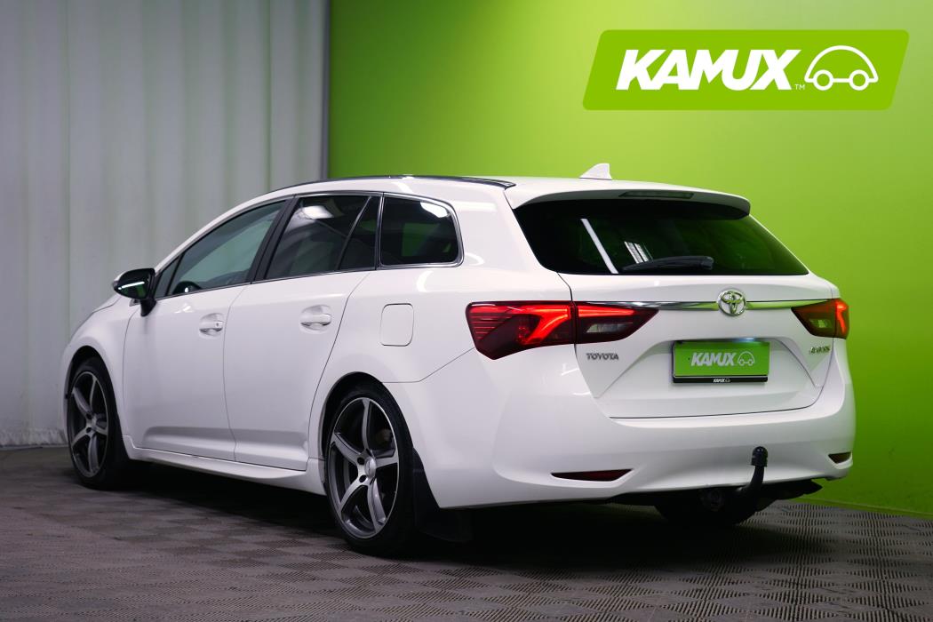 Toyota Avensis 2016