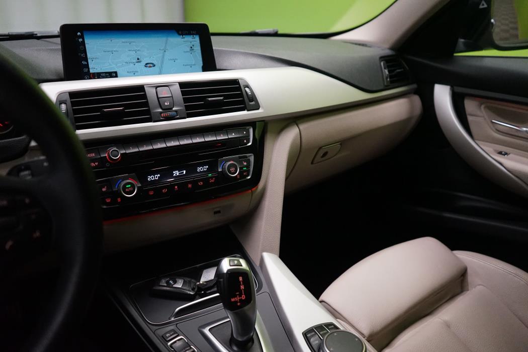 BMW 320 2018