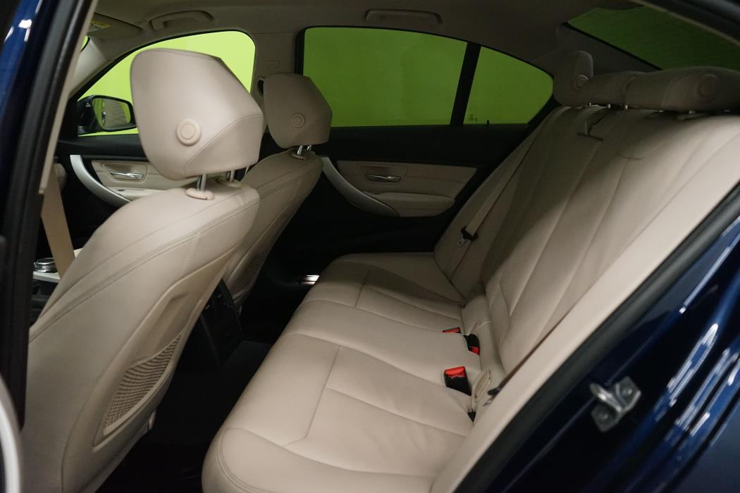 BMW 320 2018