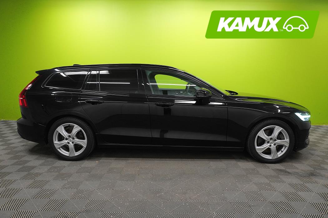 Volvo V60 2022