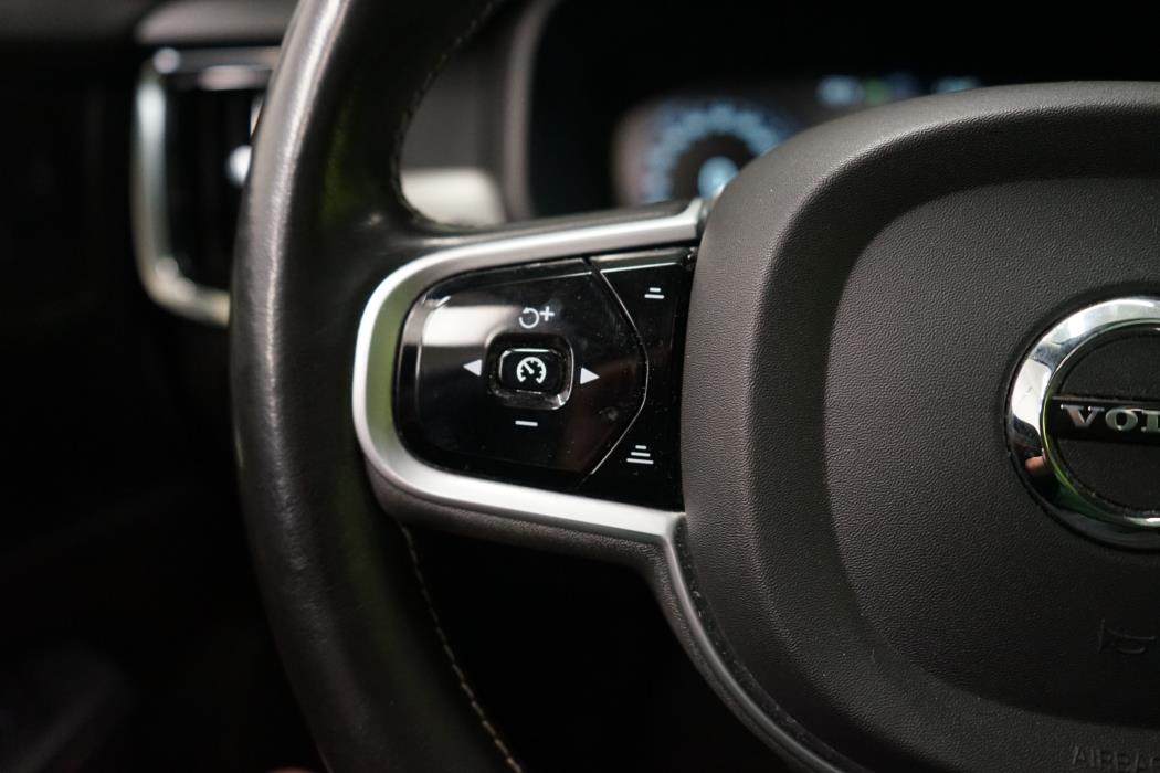 Volvo V90 Cross Country 2020